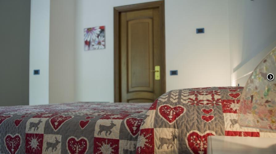 Nuovo Hotel Tripoli Settimo Vittone Cameră foto